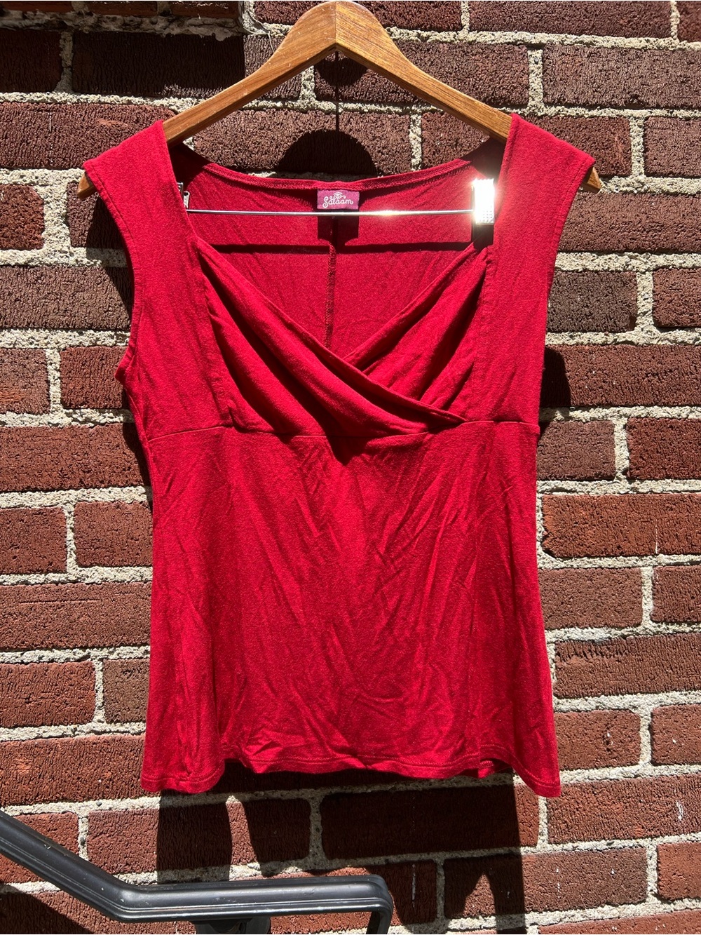 Red Sleeveless Crossover V-Neck Camisole